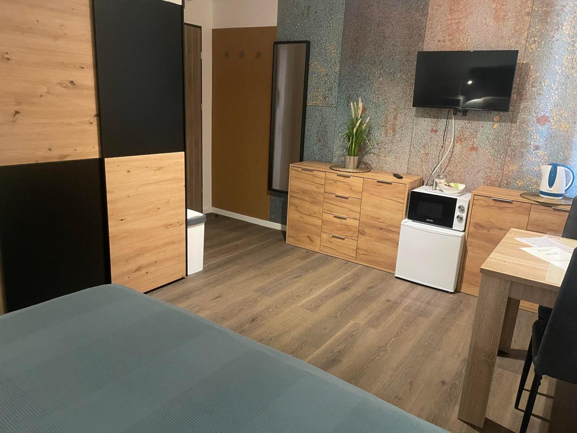 דירות Fot Szent Benedek Apartman מראה חיצוני תמונה