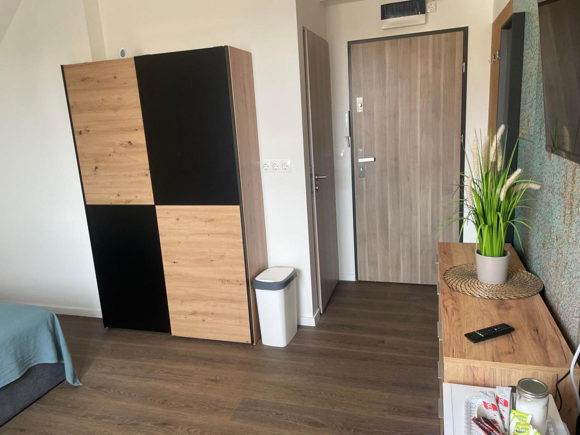 דירות Fot Szent Benedek Apartman מראה חיצוני תמונה