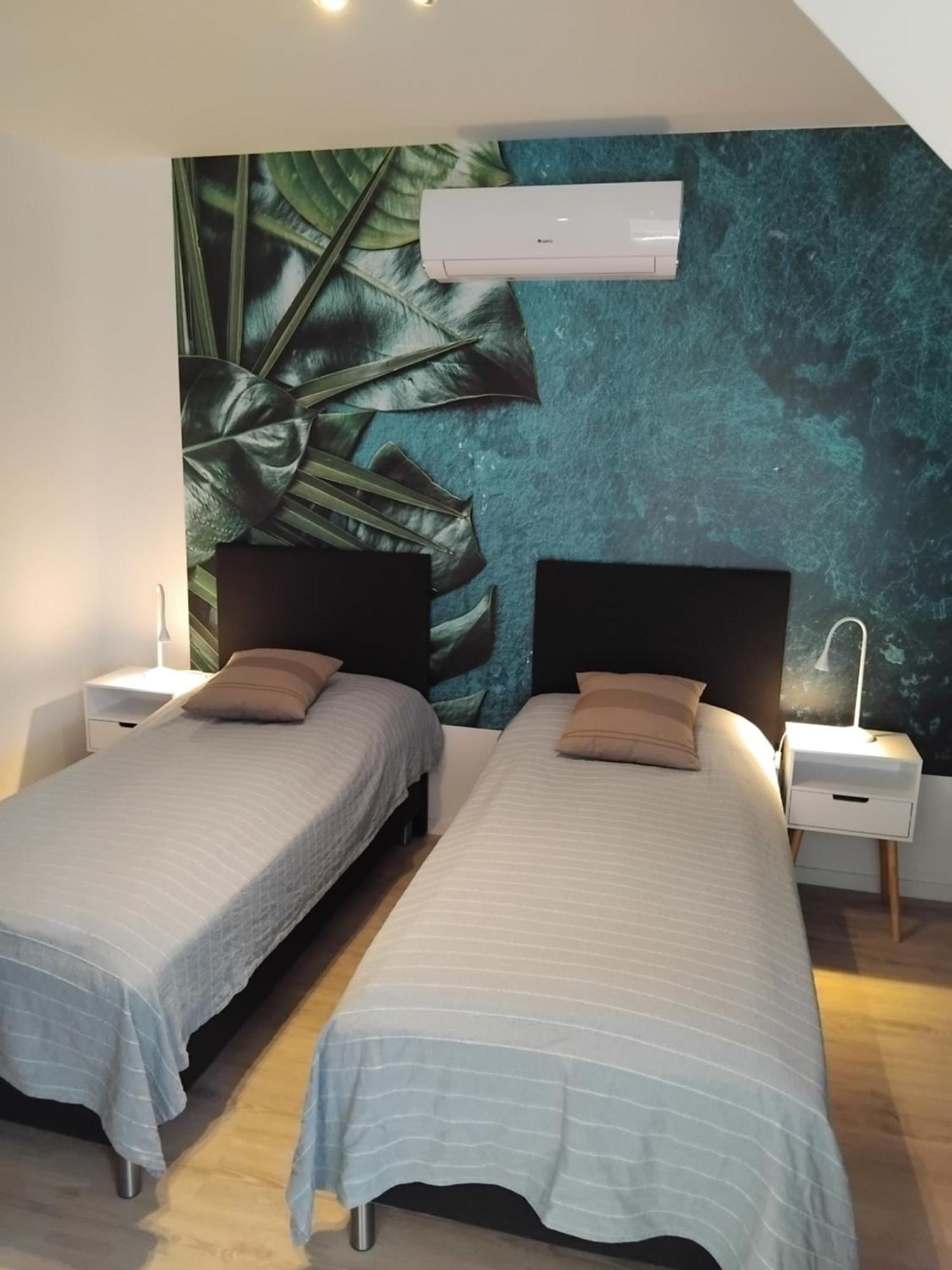 דירות Fot Szent Benedek Apartman מראה חיצוני תמונה