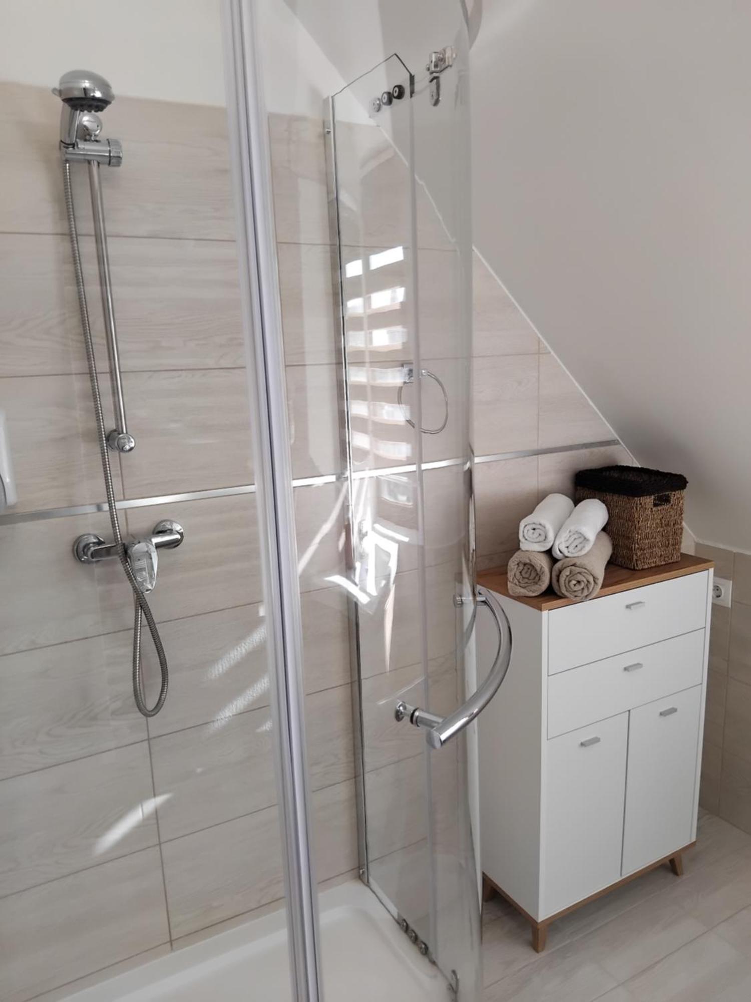 דירות Fot Szent Benedek Apartman מראה חיצוני תמונה